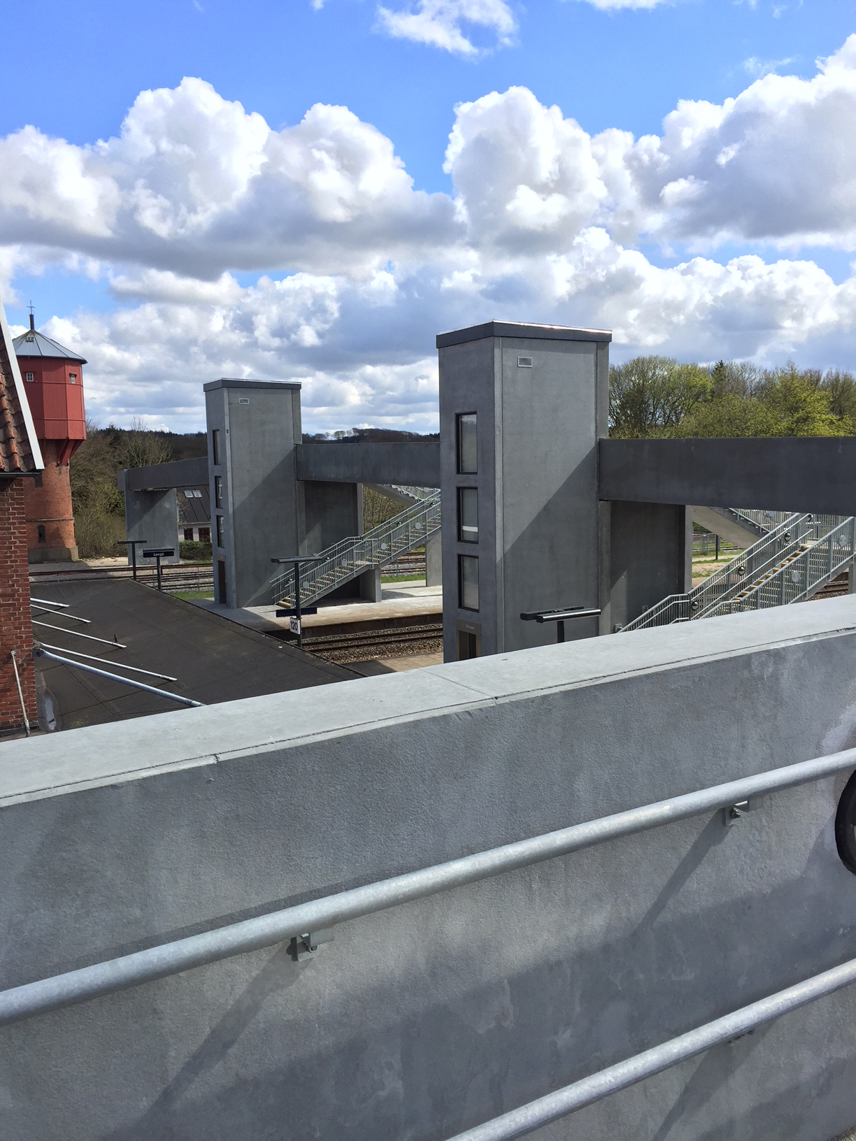 Gangbro Langå Station